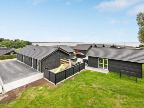 Holiday Home Helina - 180m from the sea by Interhome